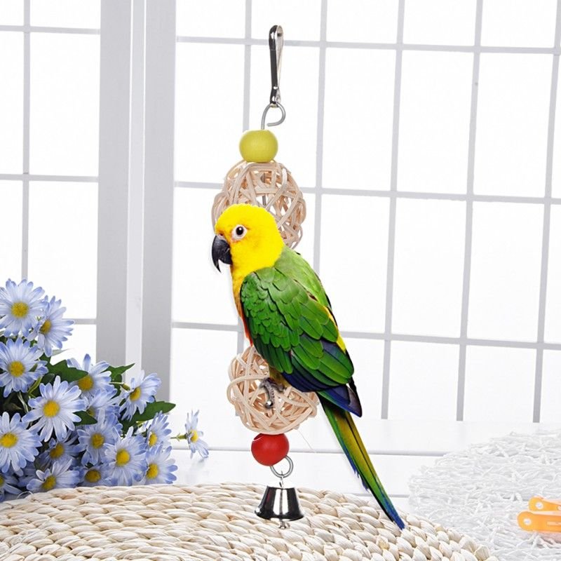 2018 Creatif Rotin Fournitures Balle Jouet Oiseaux Rotin Animal De Compagnie Avec Torsion Perroquets Petite Cha?Ne Pour Macher Des Cloches Jouets
