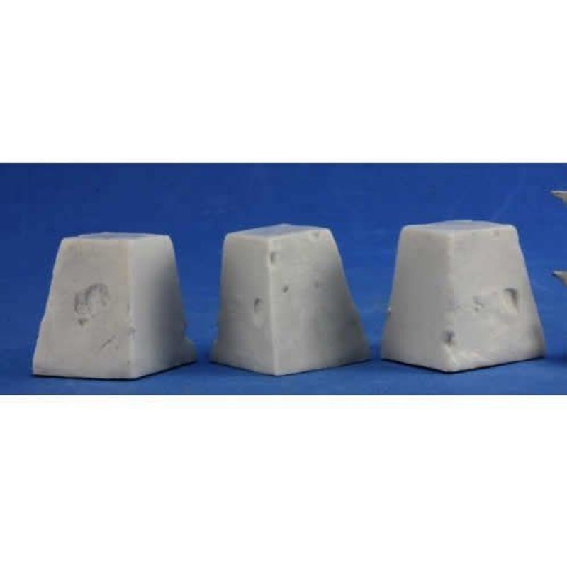 Bones Dragons Teeth (3) Miniature Reaper