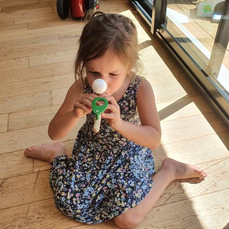 L'appeau Magique - Fait Flotter Une Balle En Lévitation