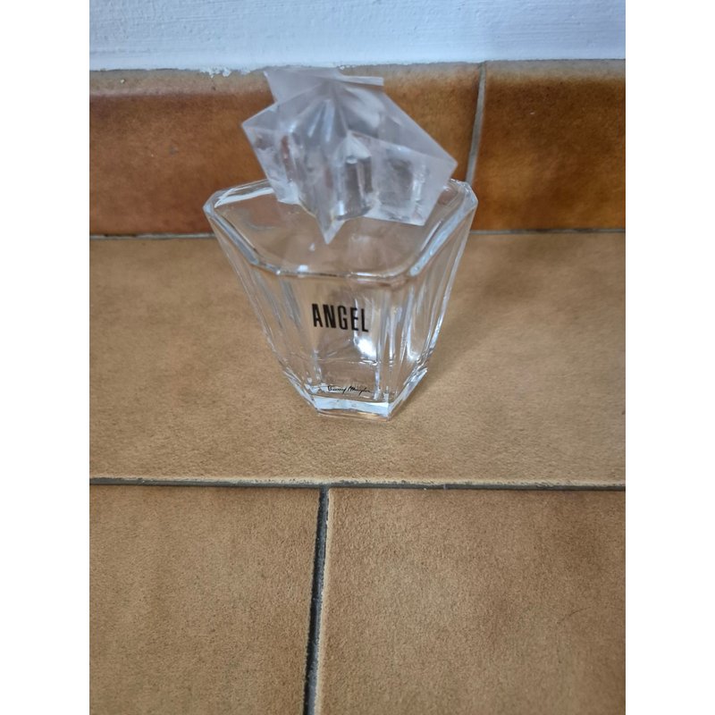 Bouteille De Parfum Angel Vide Pour Collection