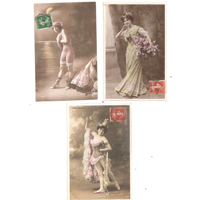 Lot De 3 Cartes Postales Anciennes "Femmes"/"Costumes