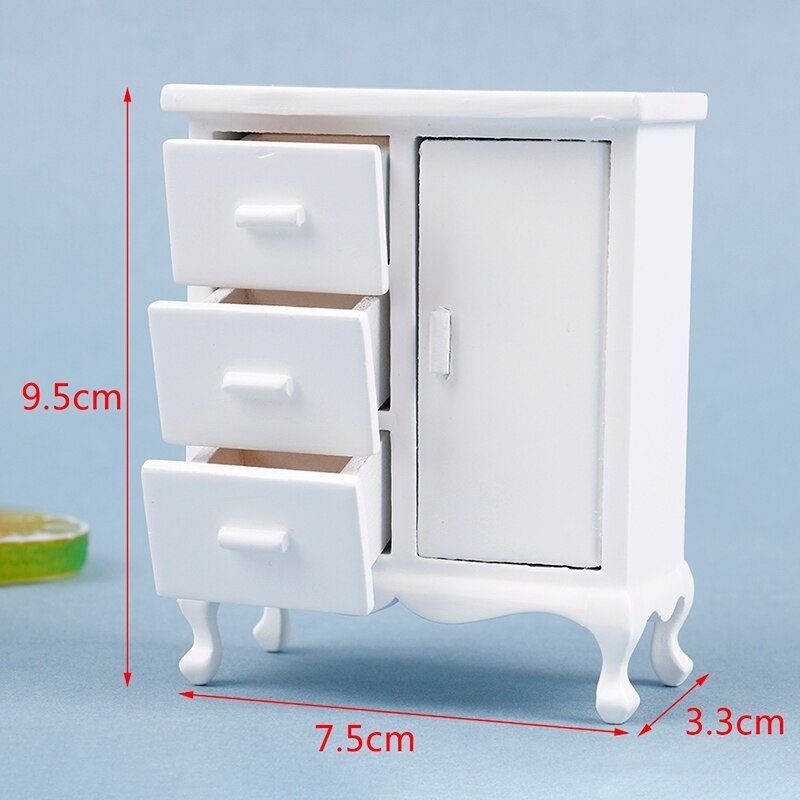 Maison De Poupée En Bois Miniature 1:12, Armoire En Bois, Armoire De Poupée, Table De Chevet Artisanale, Meuble Modèle De Décoration, Mini Armoire