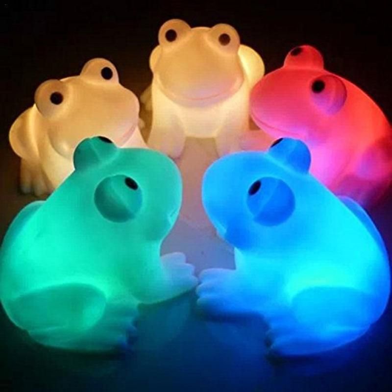 Lampe Led Colorée En Forme De Grenouille, Luminaire Décoratif D'Intérieur, Idéal Pour La Chambre D'Un Enfant Ou Comme Chambre À Coucher