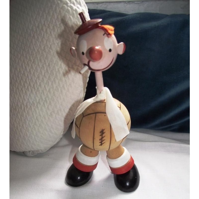 Personnage Humoristique En Bois Ballon De Basket Hauteur 22 Cm