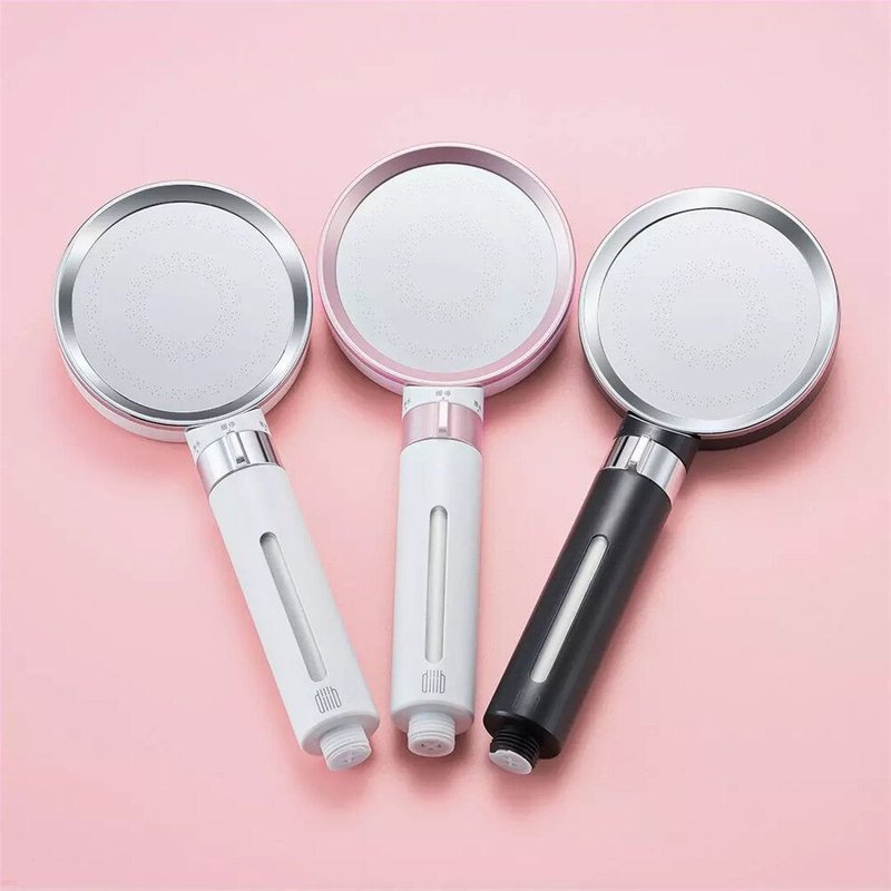 Pommeau de douche à haute pression Pommeau de douche à économie d'eau de salle de bains du système