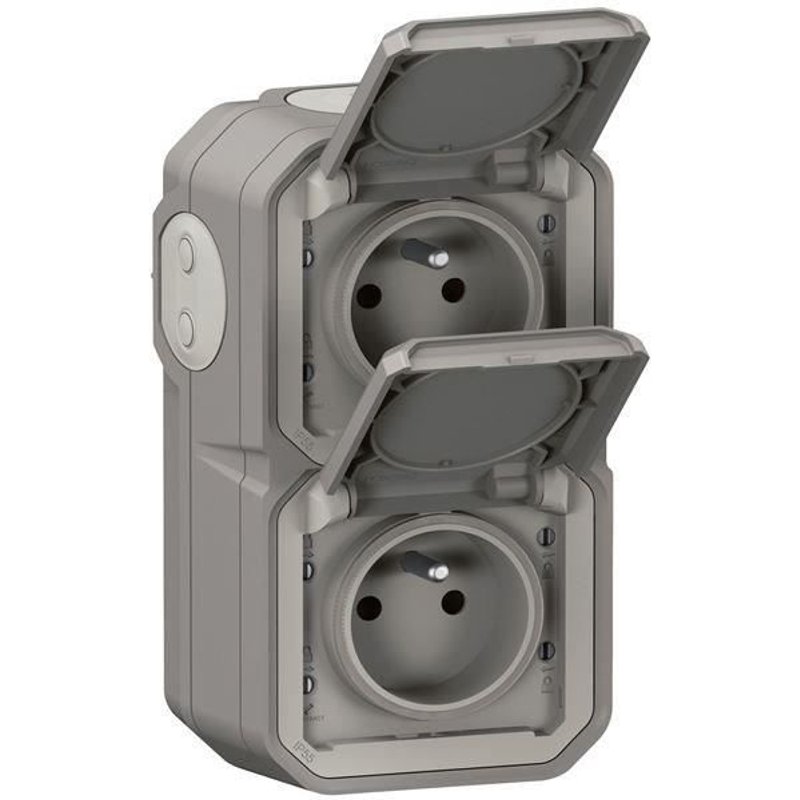 LEGRAND Double prise de courant avec terre étanche précâblée avec volet Plexo - 16A 250V - Gris