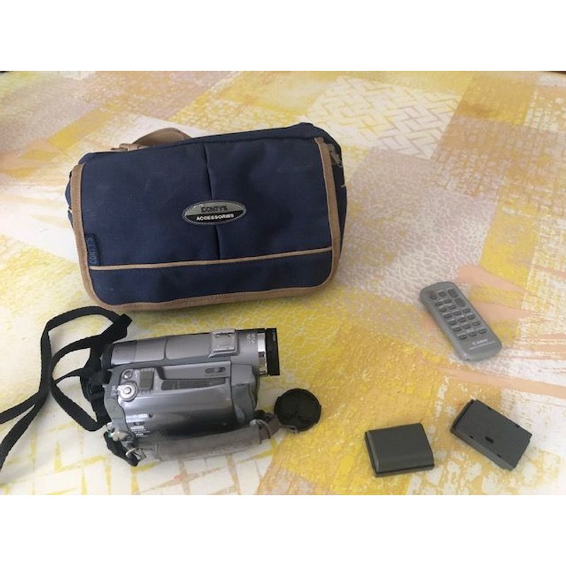 Canon MVX350i - Caméscope - 1.33 MP - 20x zoom optique - Mini DV