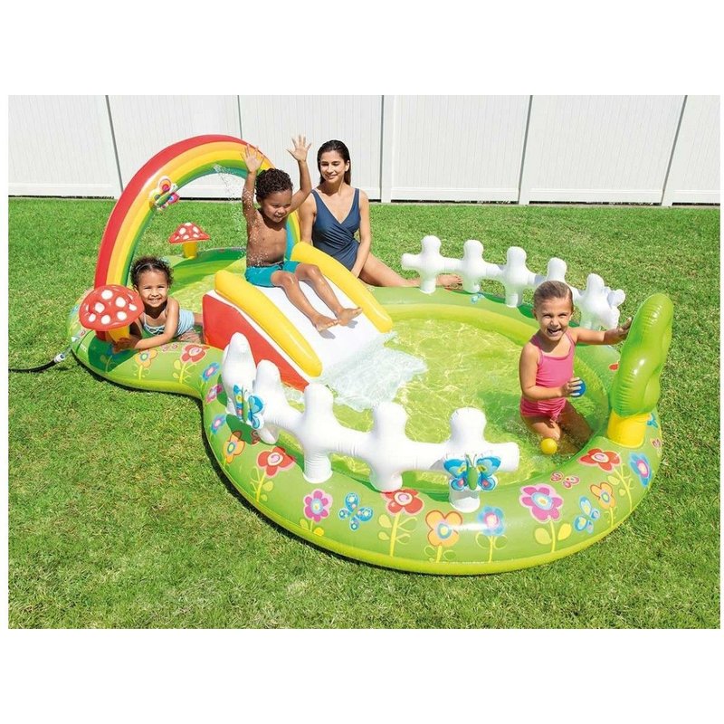 Aire De Jeux Gonflable Mon Jardin