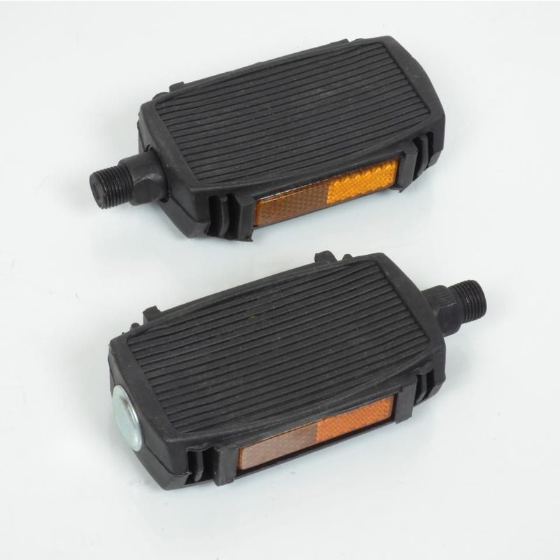 Pédales en plastiques noire 14x125 avec catadioptres pour Peugeot 103