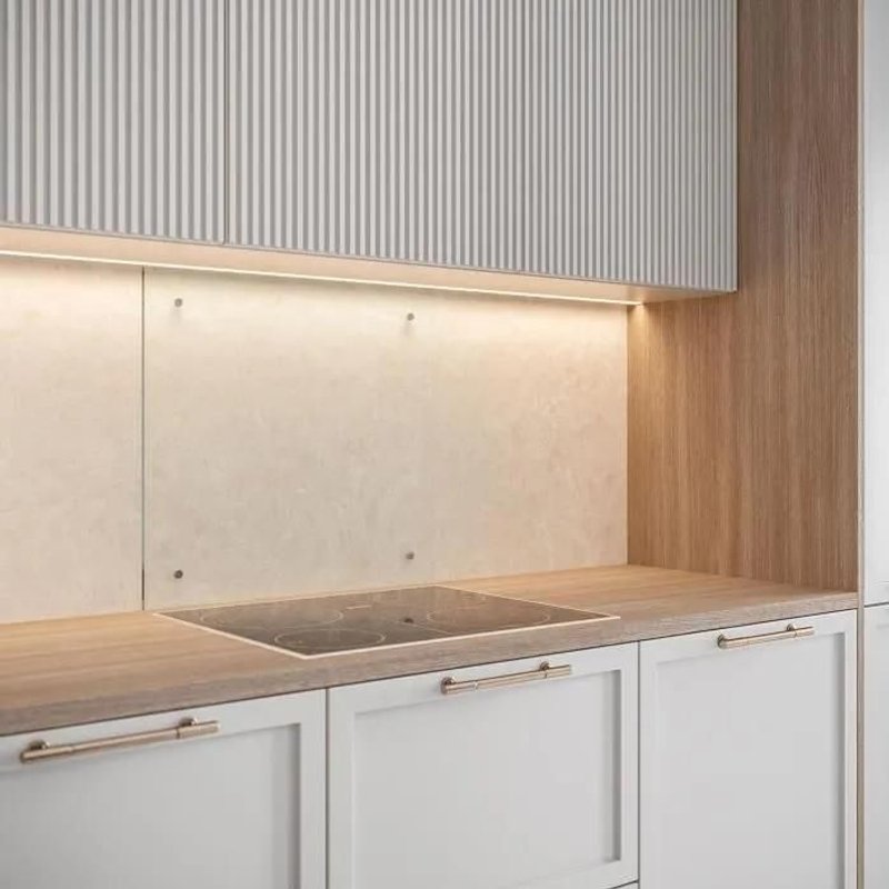 Fond de hotte - verre trempé - transparent -700x900 Aurys