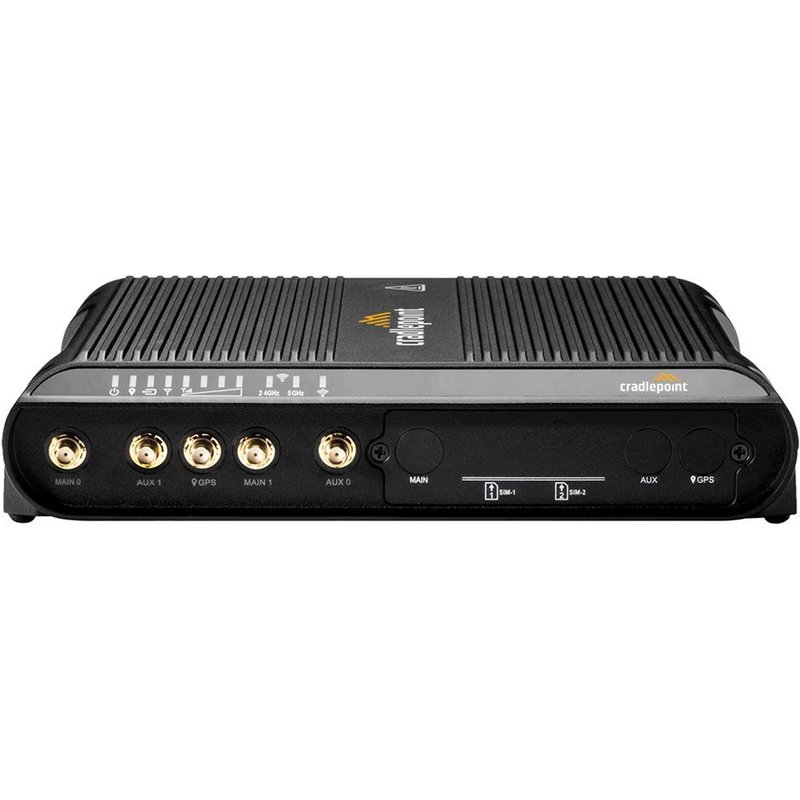 Cradlepoint IBR1700 Series IBR1700-1200M-B - Routeur sans fil - WWAN commutateur 4 ports - 1GbE Bi-bande - 3G, 4G - dans le véhicule - avec 3 ans de NetCloud Mobile Essentials + Advanced Plan