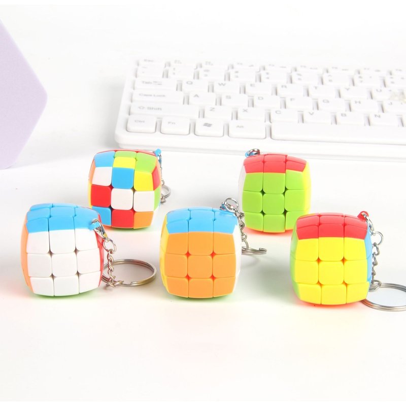 Porte-Clés Mini Zcube Tricolore De 3 Couleurs Réalistes Sans Autocollant Petit Cube Magique De 3.0cm Jouet Éducatif Pour Soulager Le Stress