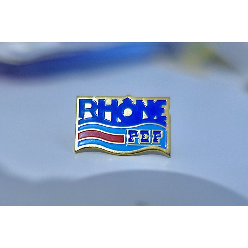 Pins Rhône Pep ( Pupilles De L'enseignement Public ). Le Pep Rhône Est Installé À Villeurbanne.