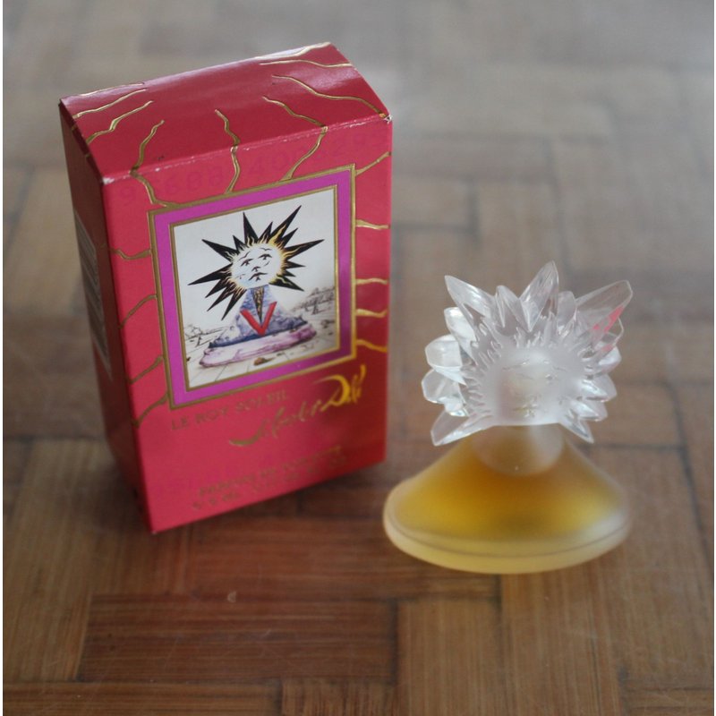 Neuve Et Fermèe Dans Sa Boîte D'origine,Miniature Salvator Dali, Le Roy Soleil Femme.Eau De Toilette .5ml.