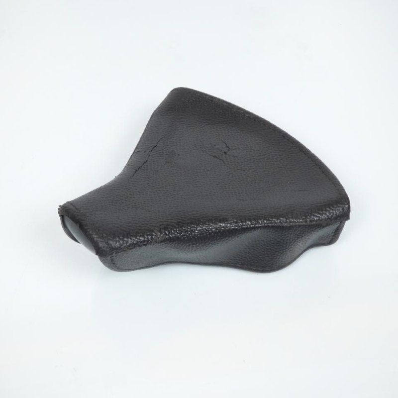 Dessus de selle noir en plastique MBK