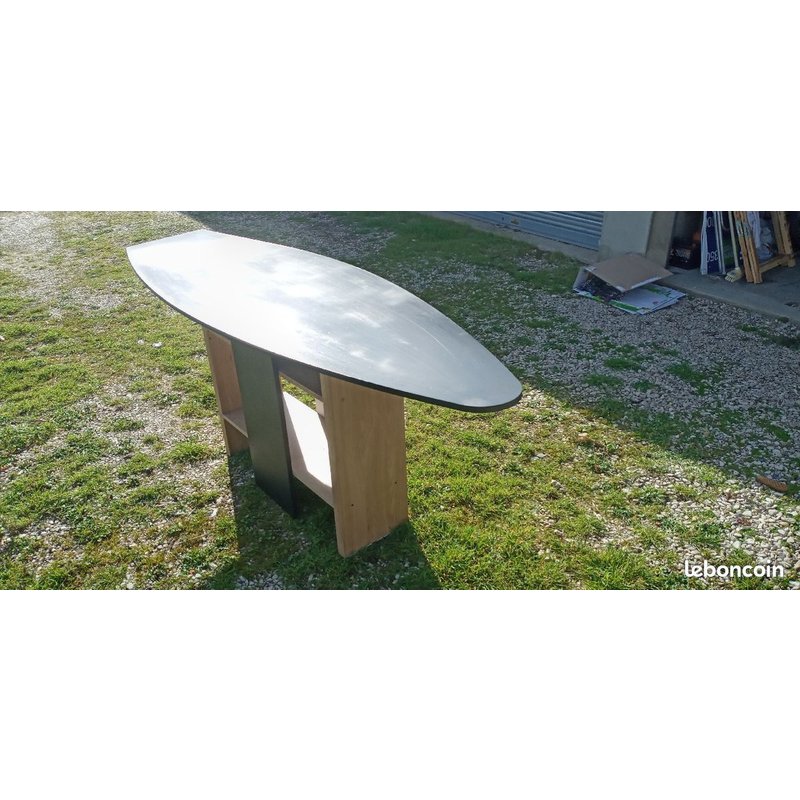 Table Pour Salle À Manger , Cuisine Et Autres .