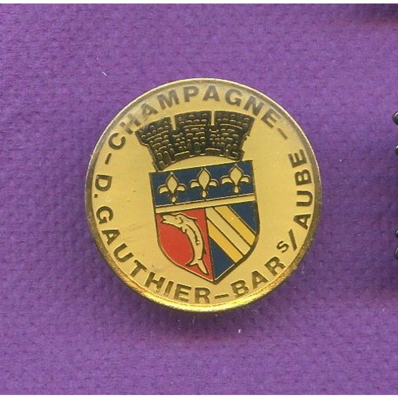Rare Pins Champagne D.Gauthier Bar Sur Aube C934