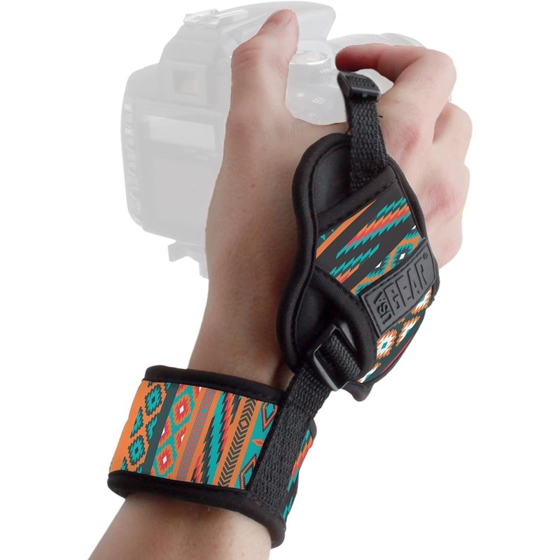 Quick Grip Wrist Strap for SLR Camera and Bridge ¿ Camera Strap with Adjustable Neoprene Strap ¿ Compatible with Nikon, Canon, Pentax, Panasonic Lumix and Plus-Bohème