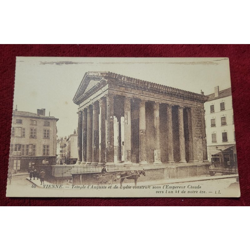 Carte Postale Vienne Temple D' Auguste Et De Lydie