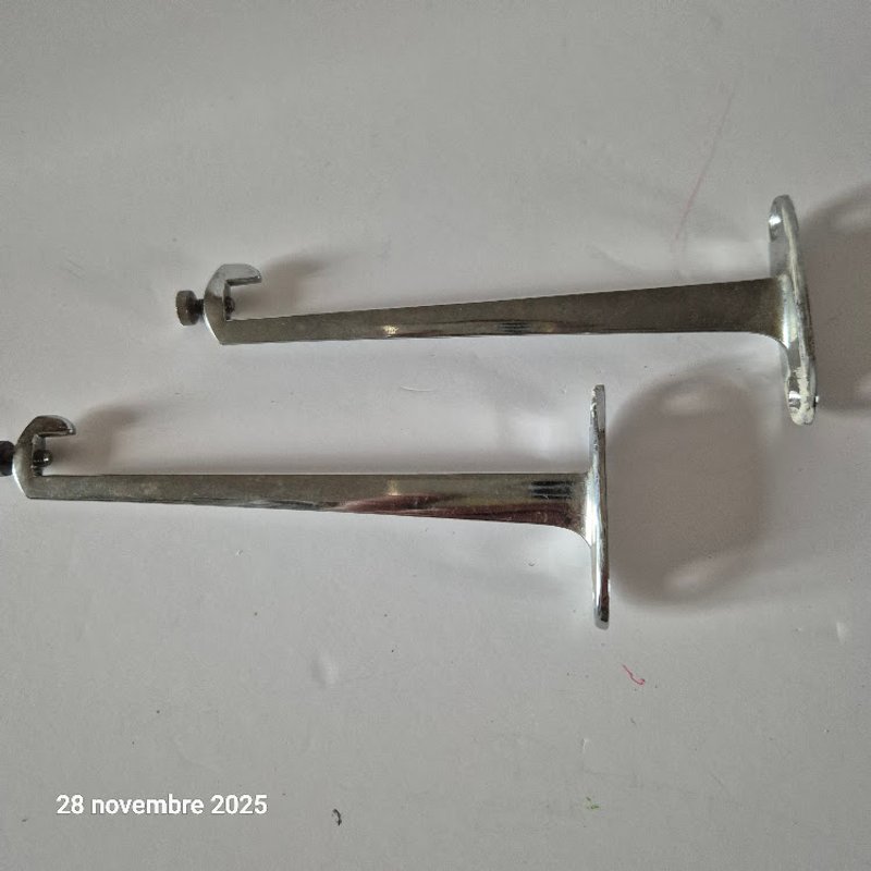 Lot de 2 Supports en métal de tablette en verre pour salle de bain ou autre