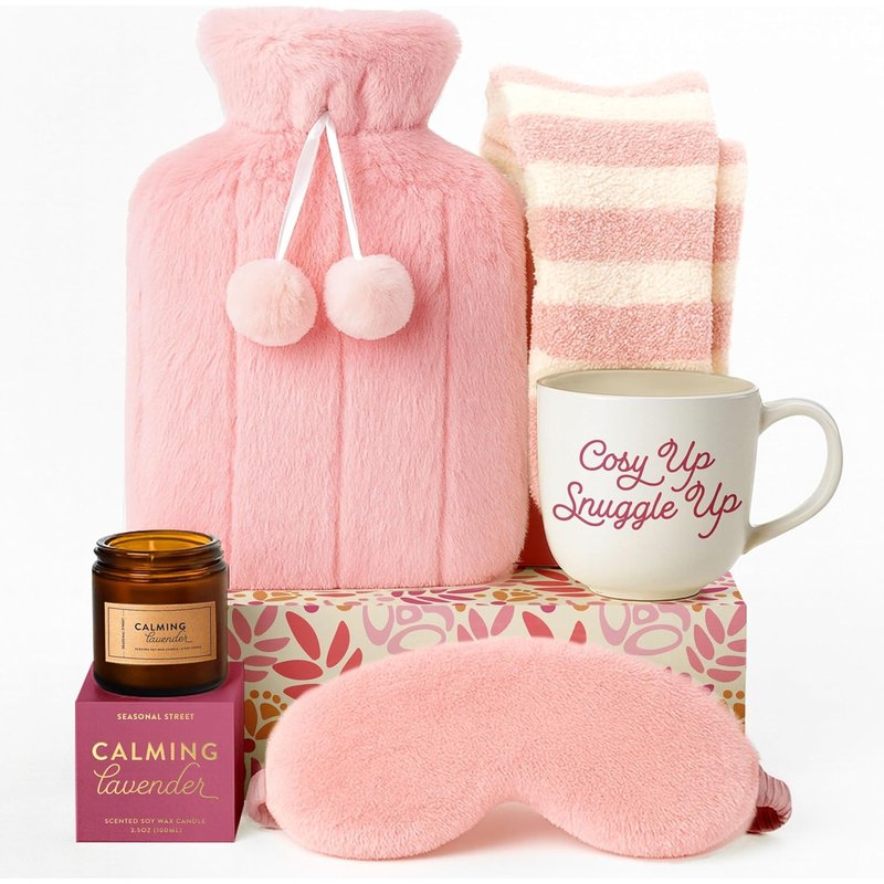 JGD-Coffret Cadeau - Idée Cadeau Femme avec Bouillotte Rose et Housse, Chaussettes Douillettes, Tasse, Bougie Parfumée, Masque de Sommeil et Livre de Coloriage avec Crayons -Cadeau Noel
