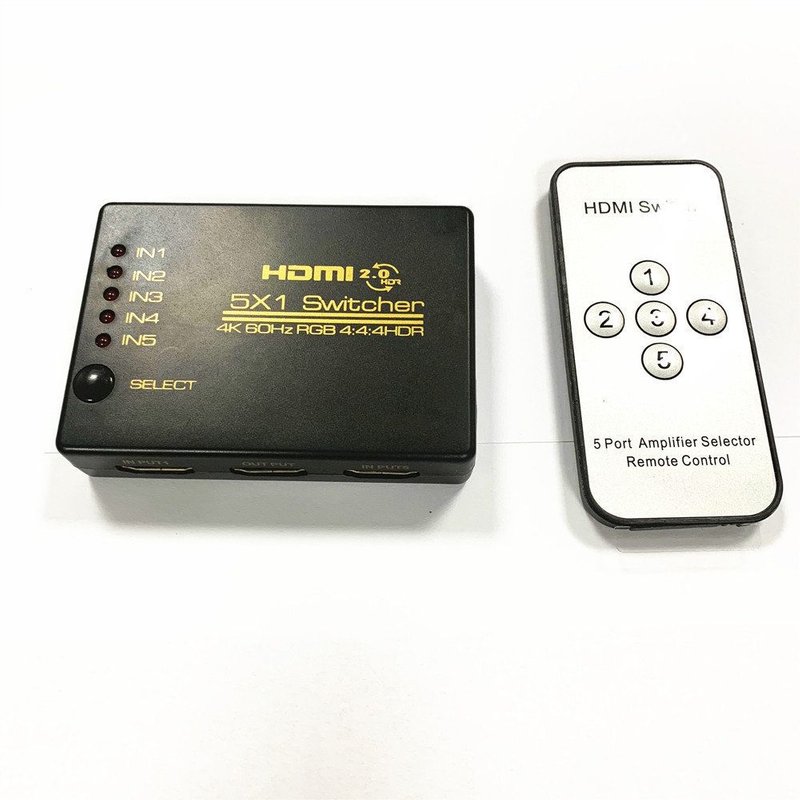 Switch HDMI 5x1 - 4K / 3D avec télécommande