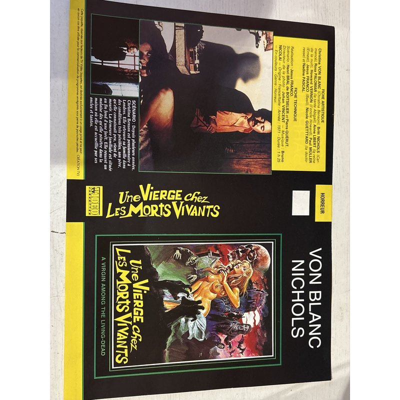 Une Vierge Chez Les Morts Vivants