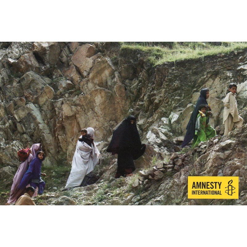 Pakistan - Des Femmes Et Des Enfants Fuient Les Combats À Maidan (Nord-Ouest Du Pakistan)