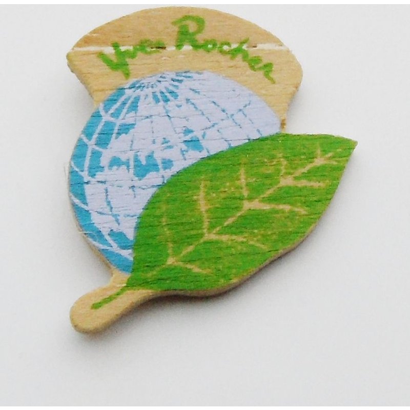 Pin's En Bois Yves Rocher