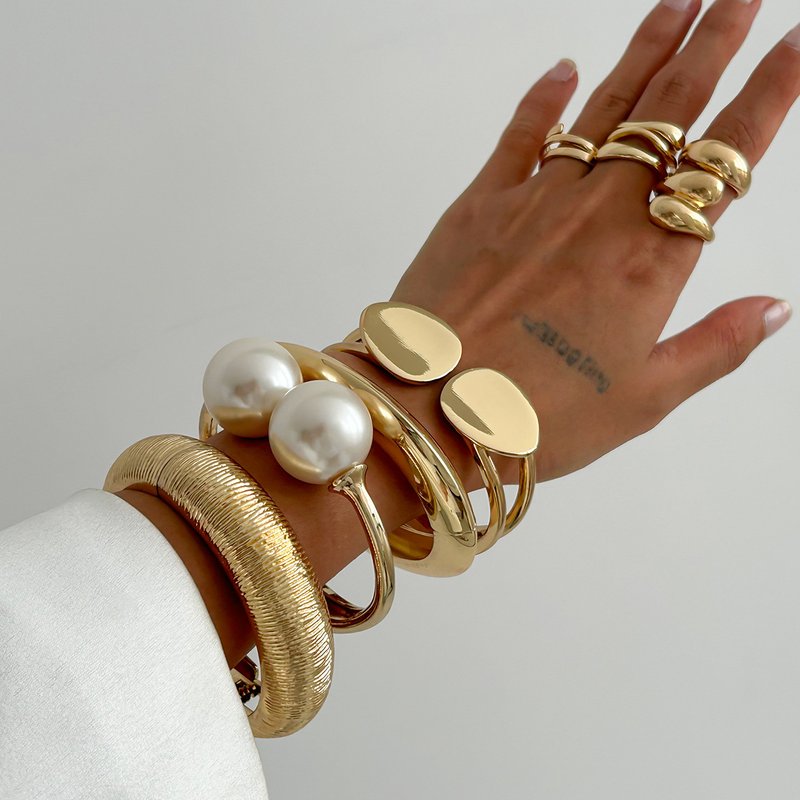 Fashionable And Minimalist Layered Wind Disc Double-layer Smooth Surface Bracelet Irregular Alloy Bracelet Set