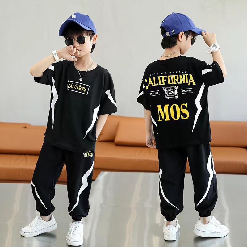 Boys' Korean-Style Summer Outfit - Trendy Short-Sleeve Two-Piece Set For Little Gentlemen, Breathable & Stylish Kids' Clothing