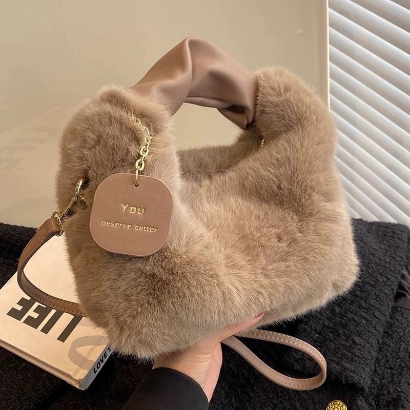 Plush Handbag For Women, Fashionable Autumn And Winter Texture, Versatile And Niche Chain Crossbody Bag