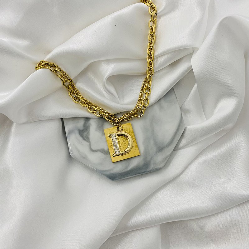 Gold D-letter splicing titanium steel necklace Instagram trendy and niche design sense Cuban chain hip-hop student
