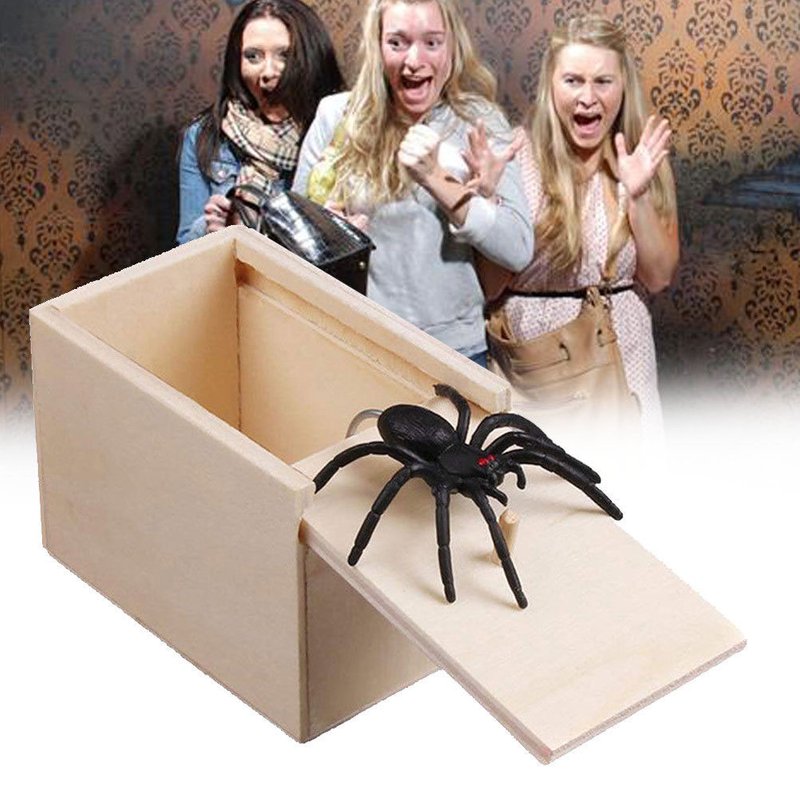 ToysMall Wooden Prank Box Spoof Trick Toy Wood Simulation Spider Scare Box For Parties