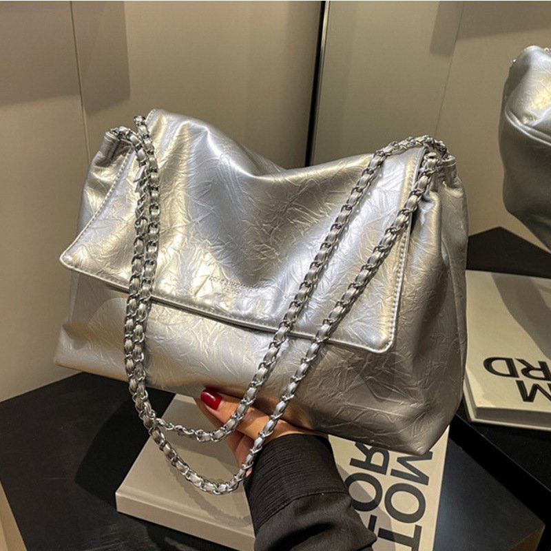 High end simple underarm bag 2024 new women's bag fashionable large capacity shoulder bag trendy versatile messenger bag