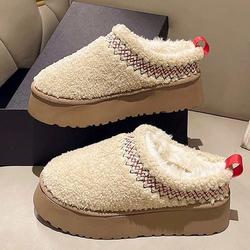 SHLIANG New Winter Women Short Plush Warm Snow Boots Casual Shoes New Suede Fur Ankle Boots Flats Platform Snow Slippers SB066