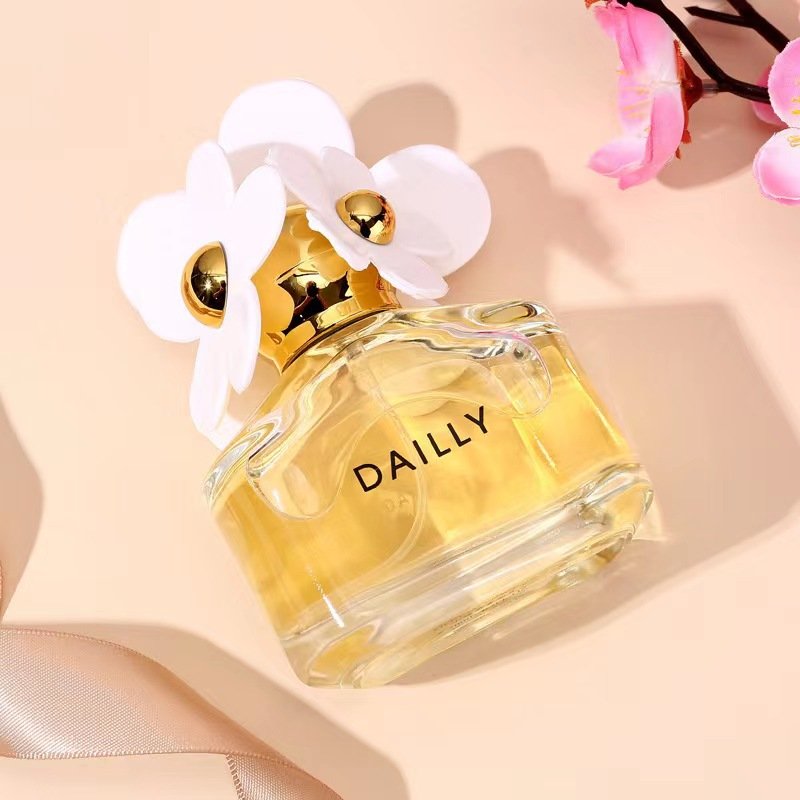 Live Broadcast Of Daisy Women's Perfume Little Fresh And Natural Student's Floral Fragrance Lasting 50ml