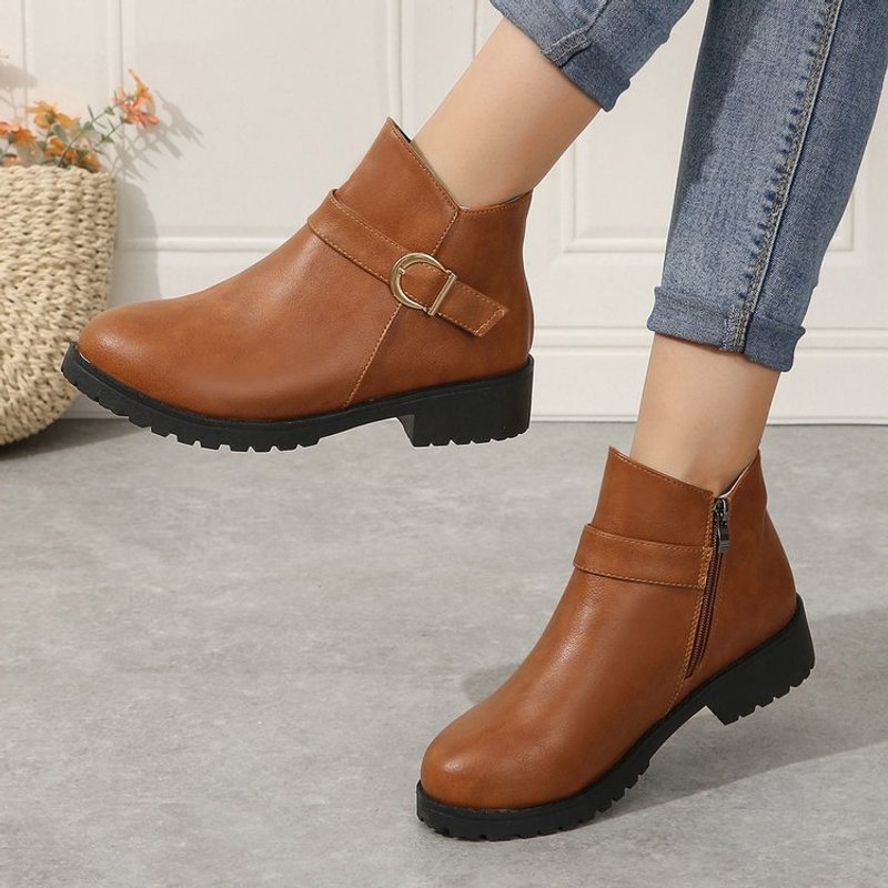 New autumn and winter short boots for women large size low heels for women exploding snow boots