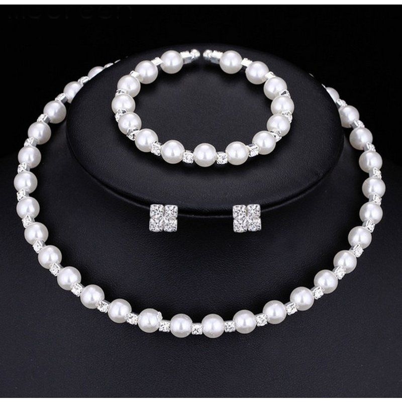 Bride Wedding Accessories 8MM Handmade Pearl Water Diamond Crystal Collar Necklace Bracelet Earrings Three Piece Set