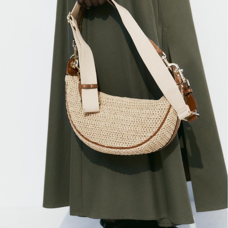 Women's Bags Wholesale ZR Home Summer New Women's Bag Fashionable Versatile Shoulder Messenger Bag Hand Held Woven Underarm Dumpling Bag