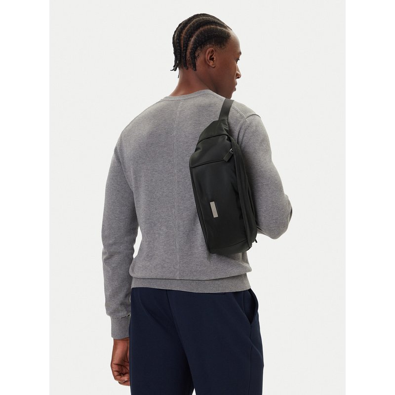 Gürteltasche Calvin Klein Sleek Waistbag Sling LV04D3148G Schwarz