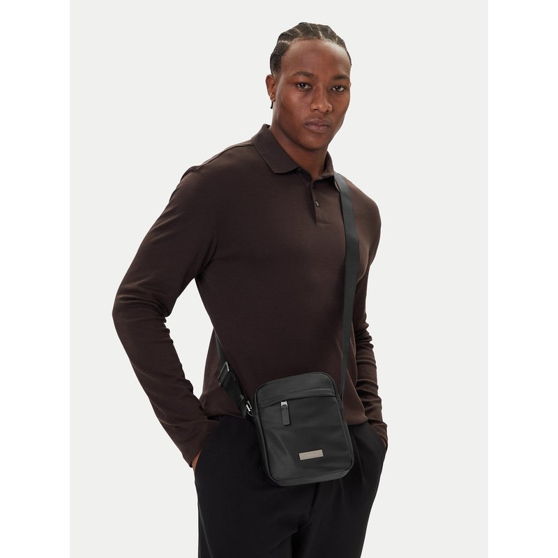 Umhängetasche Calvin Klein Sleek Reporter LV04D3180G Schwarz