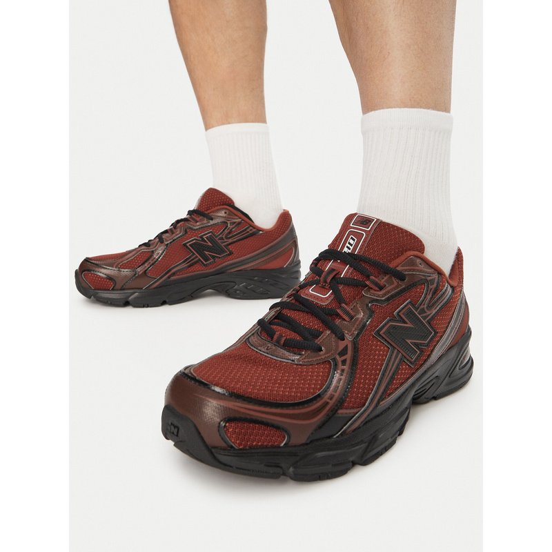 Sneakers New Balance U7407CB Braun