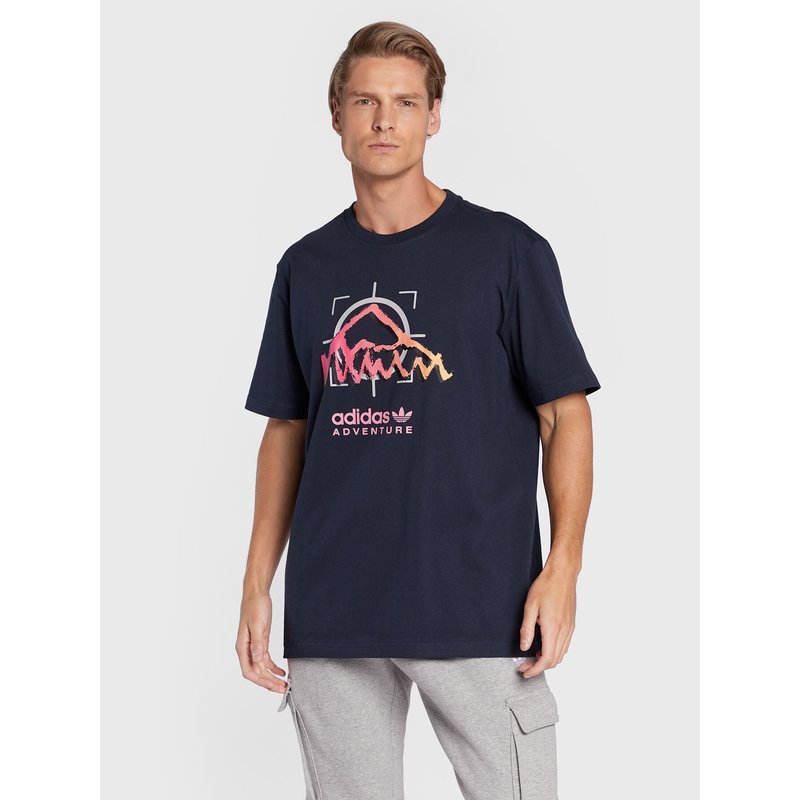 adidas T-Shirt Adventure Ride HK4981 Dunkelblau Relaxed Fit