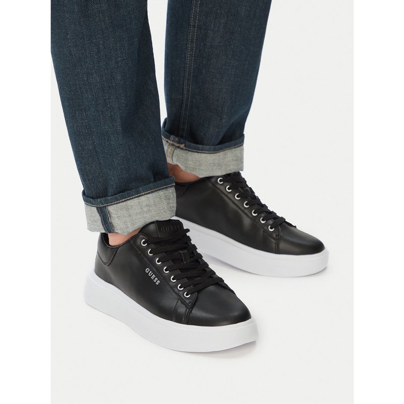 Sneakers Guess FMJAVI LEA12 Schwarz