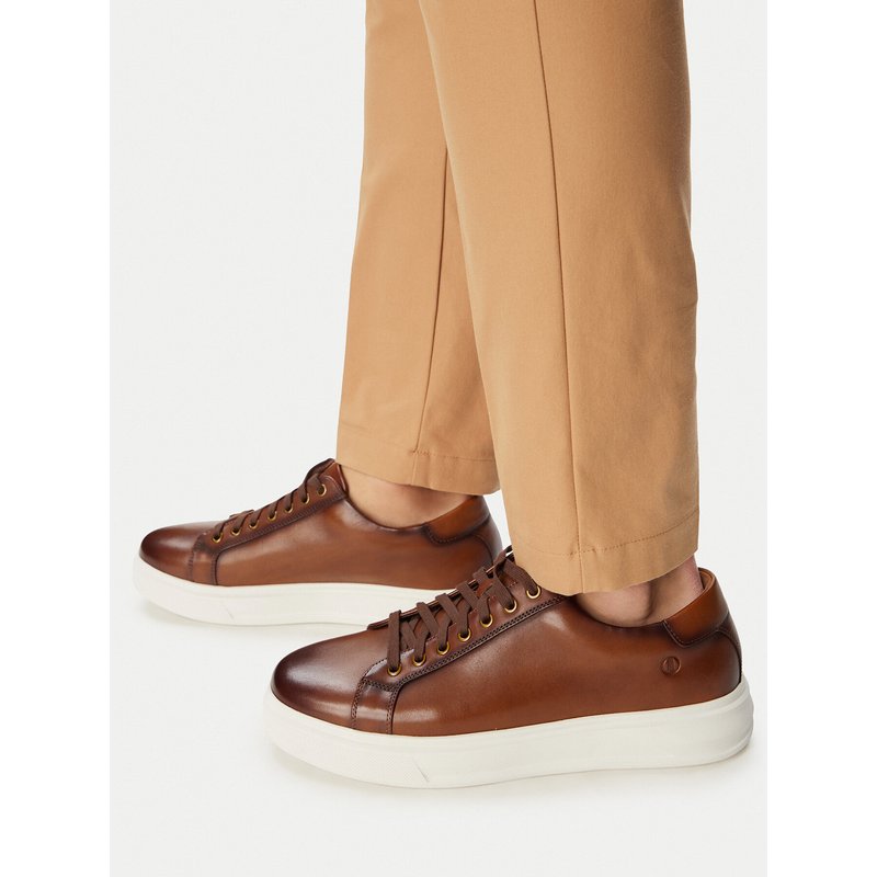 Sneakers Clarks Goswell Tie 26186561 Braun