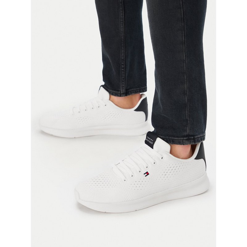 Sneakers Tommy Hilfiger Lightweight Runner FM0FM05909 Weiß