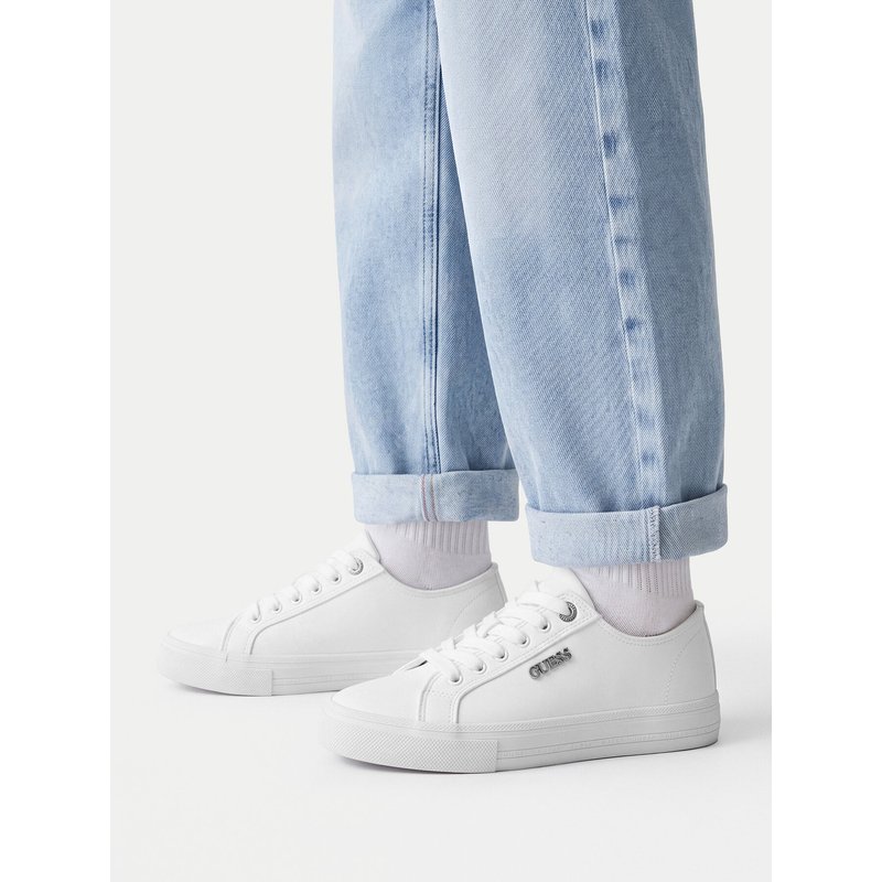 Sneakers aus Stoff Guess CEO-26KC1002 Weiß