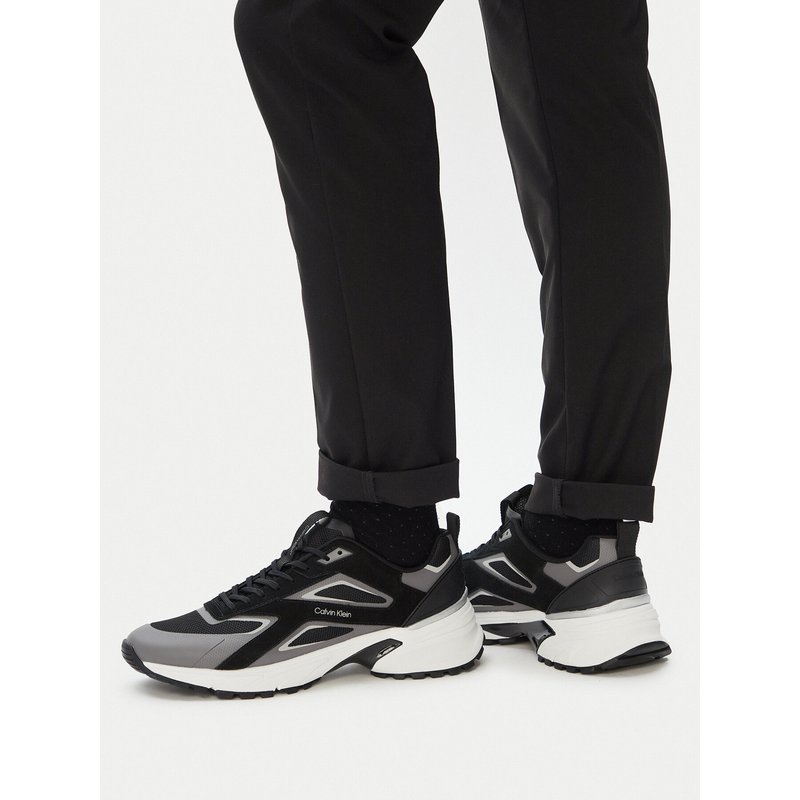 Sneakers Calvin Klein Hike Runner Ck Stripe Mix Ny-Su HM0HM02220 Schwarz
