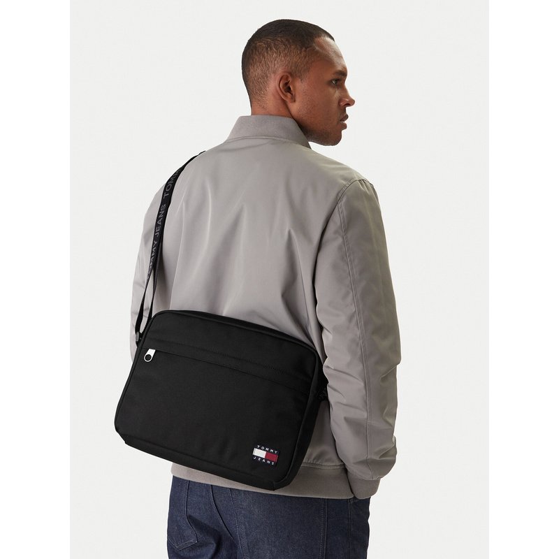 Laptoptasche Tommy Jeans Tjm Ess Daily Computer Bag AM0AM14075 Schwarz